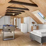 3 Bedroom Cozy In